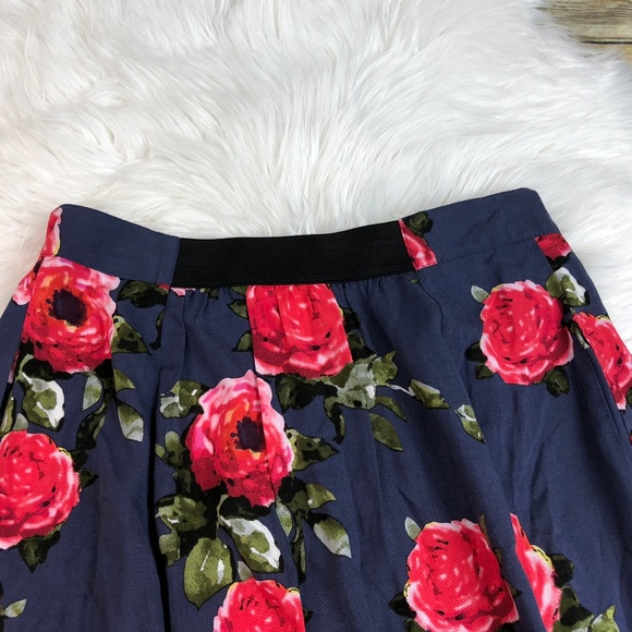 Pins and Needles Urban Outfitters Floral Skirt L - Picture 6 of 8